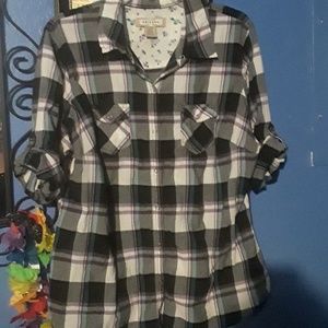 Arizona purple plaid button up top